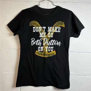 Yellowstone Woman’s “Beth Dutton” Classic Casual Black Quote Tee Size Medium